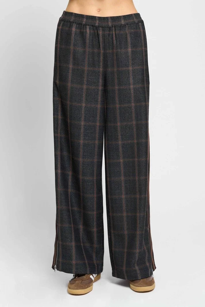 Charcoal Lyla Pant