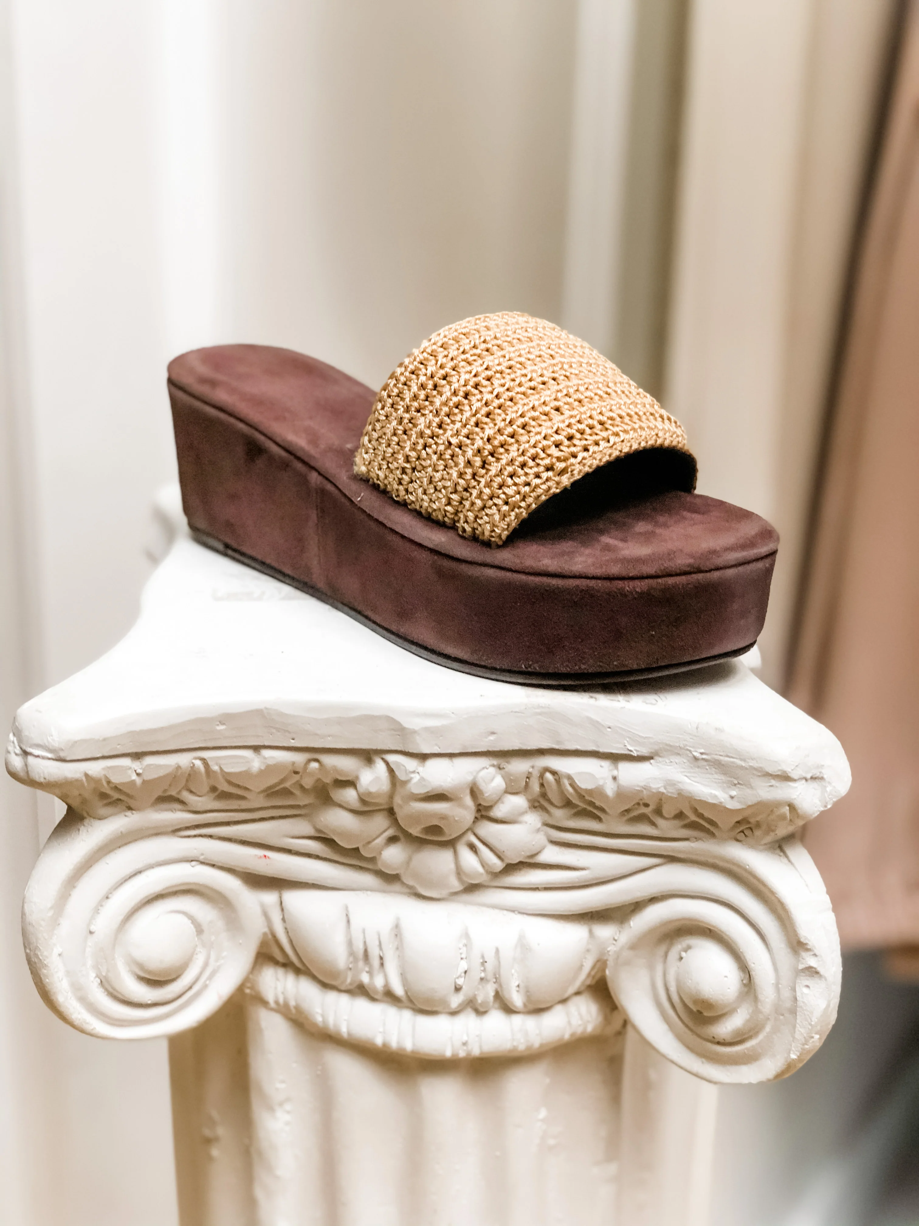 Jeffrey Campbell Flatform Brown & Natural Slides